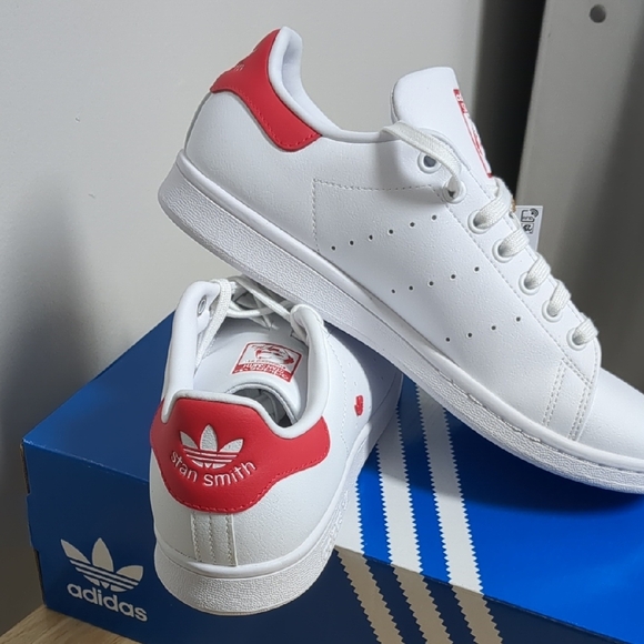 Adidas White and Red Stan Smith Shoes - Picture 4 of 6